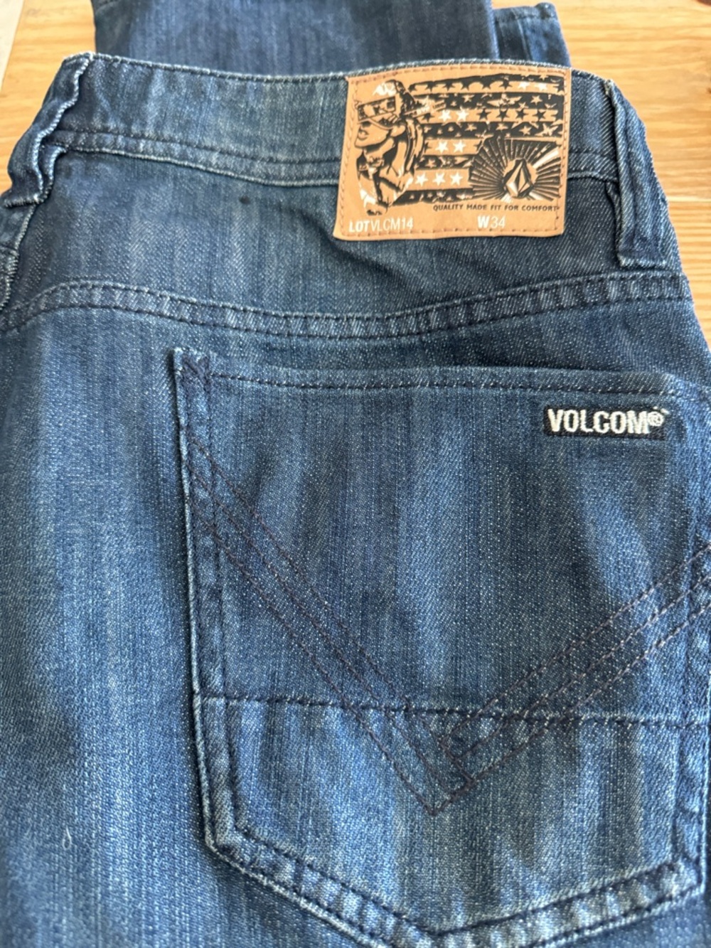 Volcom Mens jeans